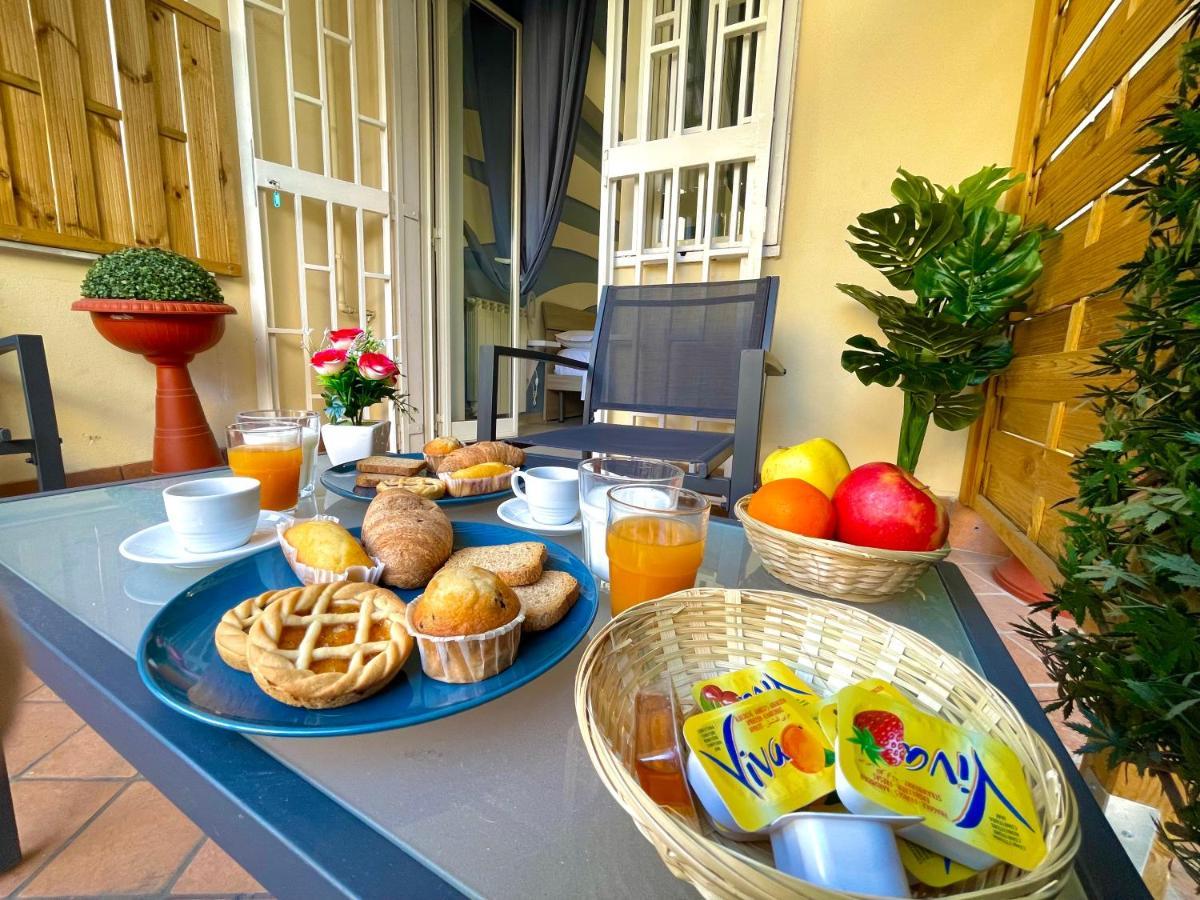 Terrazza Garibaldi Bed & Breakfast Napoli Dış mekan fotoğraf