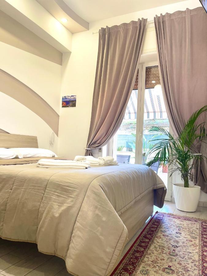 Terrazza Garibaldi Bed & Breakfast Napoli Dış mekan fotoğraf